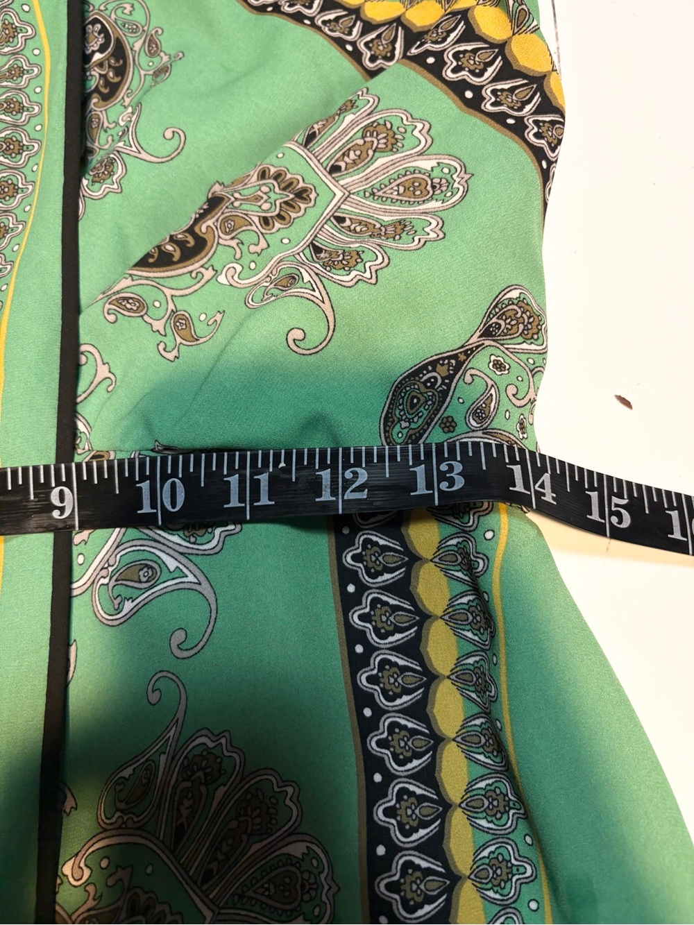 BCBGMAXAZRIA Arlenis green paisley halter maxi dress vibrant green 6 - Picture 12 of 13